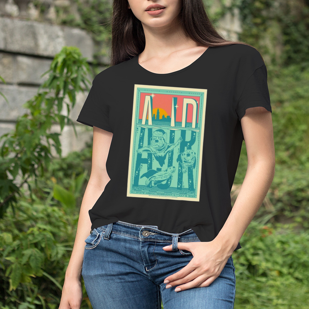 Women's tshirt