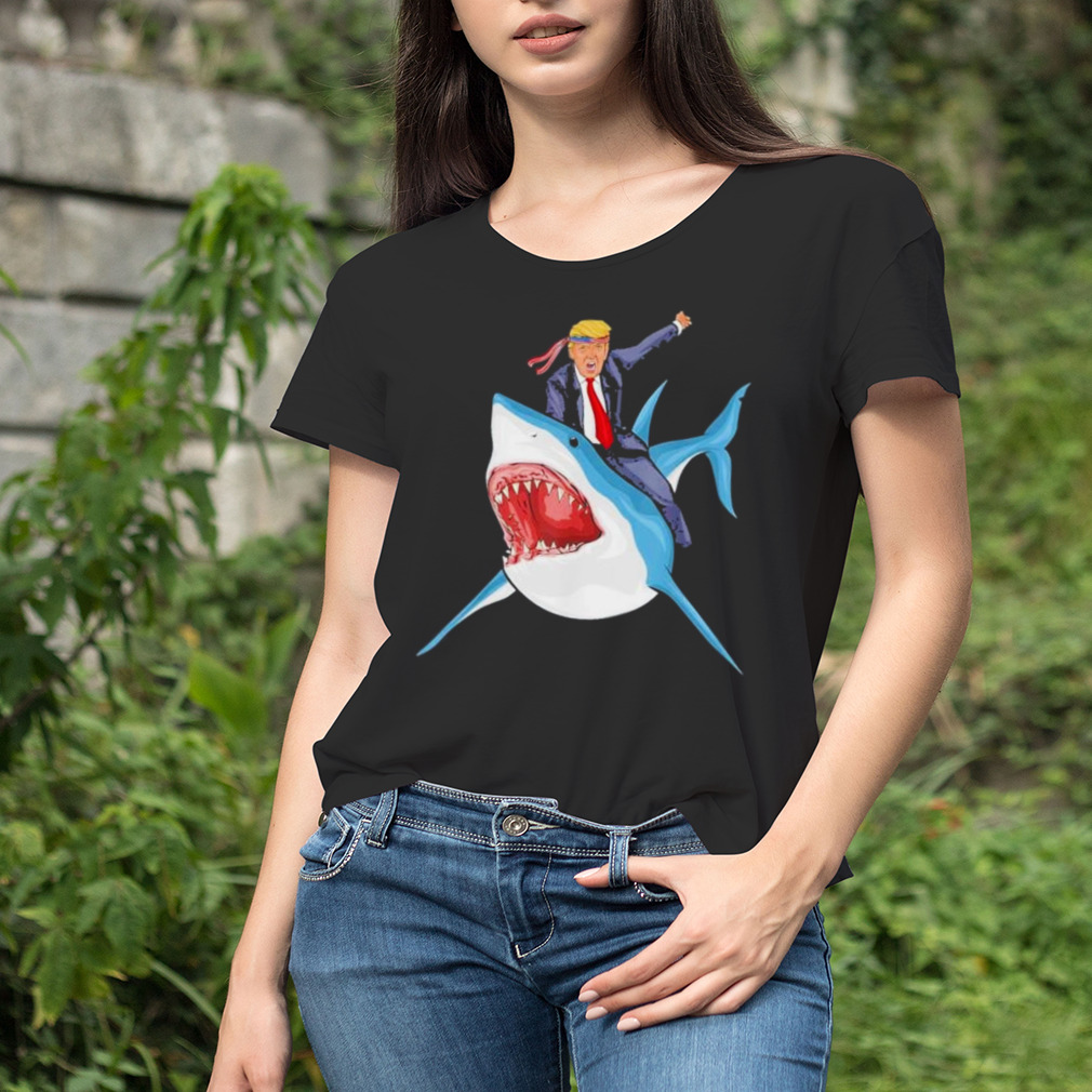 Women's tshirt