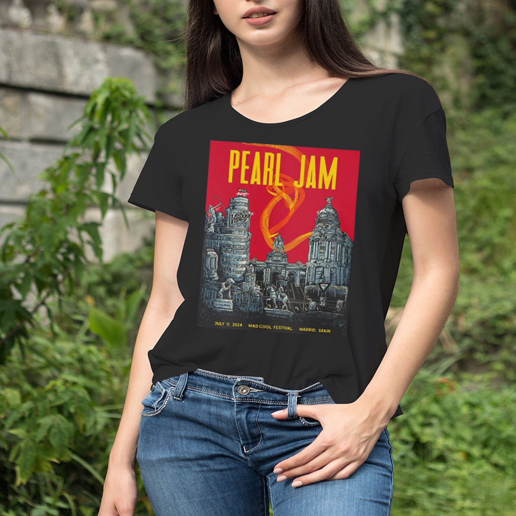 Women's tshirt