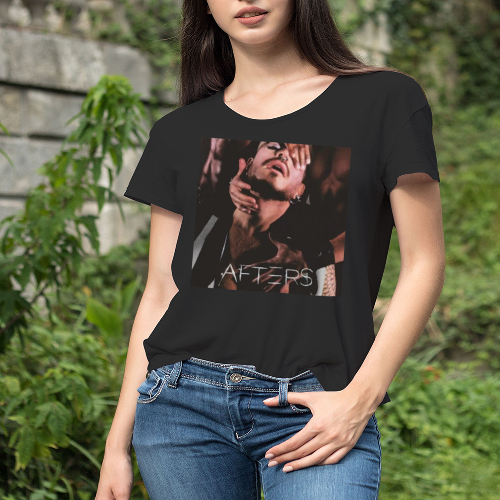 Women's tshirt